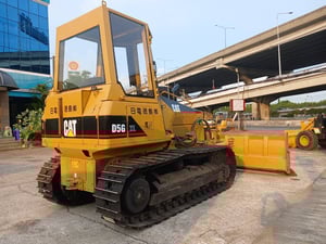 รถแทรคเตอร์ CAT D5GXL ใบมีด 6 ทิศทาง สอบถามที่คุณครีม 0658844400