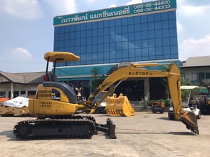 รถขุด KOMATSU PC35MR-1 ใช้งานมาน้อย สอบถามที่คุณครีม 0658844400