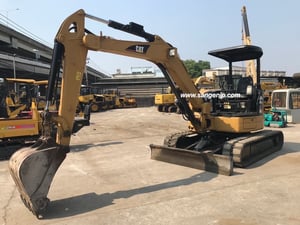 รถขุด CAT 305CCR ใช้งานมาน้อย สอบถามที่คุณคีรม 0658844400