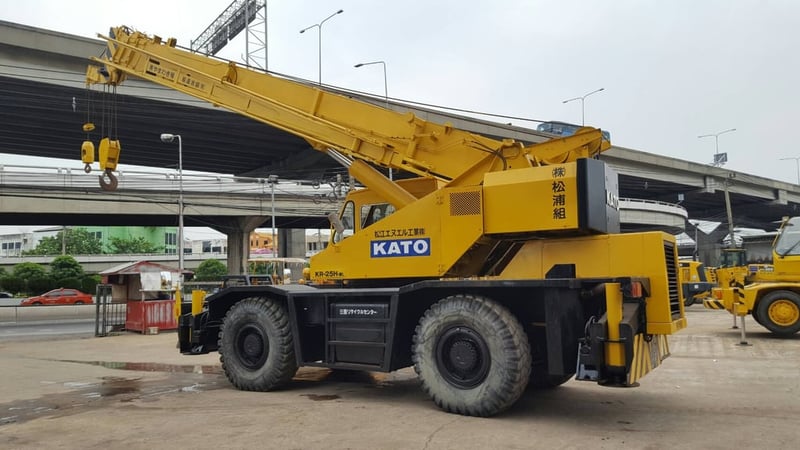 รถเครน KATO KR25H-III ใช้งานมาน้อย สอบถามที่คุณครีม 0658844400 รถเครน KATO KR25H-III ใช้งานมาน้อย สอบถามที่คุณครีม 0658844400