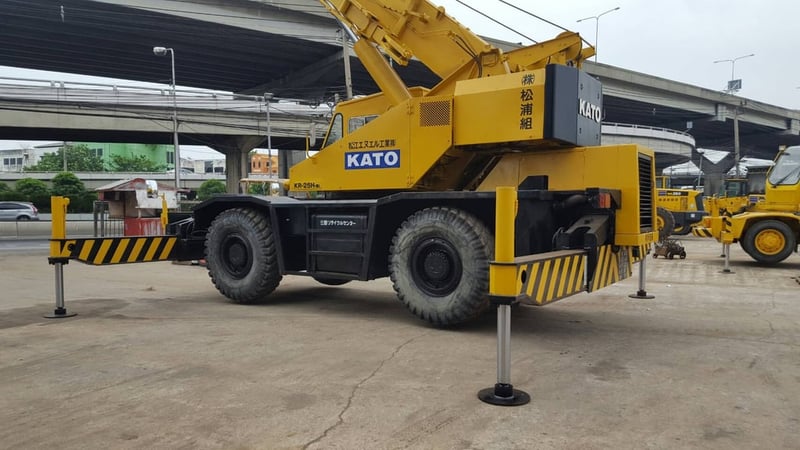 รถเครน KATO KR25H-3L ใช้งานมาน้อย สอบถามที่คุณครีม 0658844400