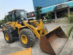 รถตัก KOMATSU WA200-6 ใช้งานมาน้อย สอบถามที่คุณครีม 0658844400