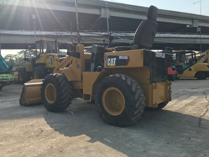 รถตัก CAT WS200 พร้อมใช้งาน สอบถามที่คุณครีม 0658844400