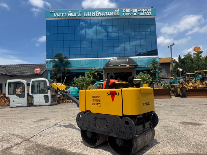 รถบดเดินตาม SAKAI สตาร์ทกุญแจ สอบถามที่คุณครีม 0658844400