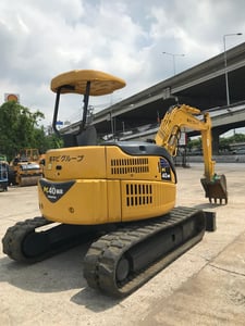 รถขุด KOMATSU PC40MR-1 ใช้งานมาน้อย สอบถามที่คุณครีม 0658844400