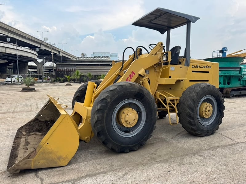 รถตัก TCM STD25 พร้อมทำงาน สอบถามที่คุณครีม 0658844400