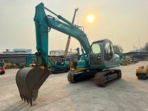 รถขุด KOBELCO SK100 ใช้งานมาน้อย สอบถามที่คุณครีม 0658844400