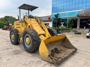 รถตัก TCM STD25 พร้อมทำงาน สอบถามที่คุณครีม 0658844400