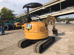รถขุด CAT 302CR พร้อมใช้งาน สอบถามที่คุณครีม 0658844400