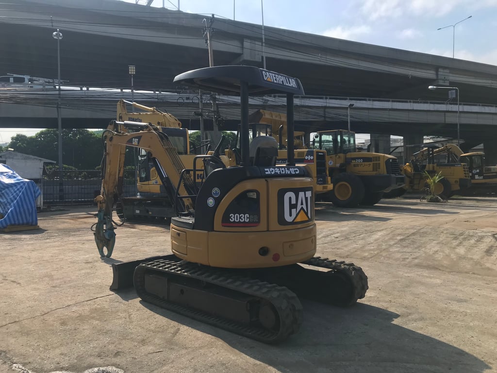 รถขุด CAT 303CCR ใช้งานมาน้อย สอบถามที่คุณครีม 0658844400 รถขุด CAT 303CCR ใช้งานมาน้อย สอบถามที่คุณครีม 0658844400