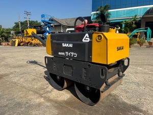 บดเดินตาม SAKAI รุ่นนี้สตาร์ทกุญแจ ใช้งานง่าย สอบถามที่คุณครีม 0658844400 บดเดินตาม SAKAI รุ่นนี้สตาร์ทกุญแจ ใช้งานง่าย สอบถามที่คุณครีม 0658844400