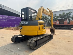 รถขุด KOMATSU PC50UU-2 พร้อมใช้งาน สอบถามที่คุณครีม 0658844400