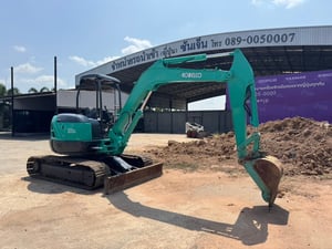 รถขุด KOBELCO SK45 ใช้งานมาน้อย สอบถามที่คุณครีม 0658844400