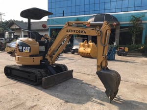 รถขุด CAT 302CR พร้อมใช้งาน สอบถามที่คุรครีม 0658844400 รถขุด CAT 302CR พร้อมใช้งาน สอบถามที่คุรครีม 0658844400