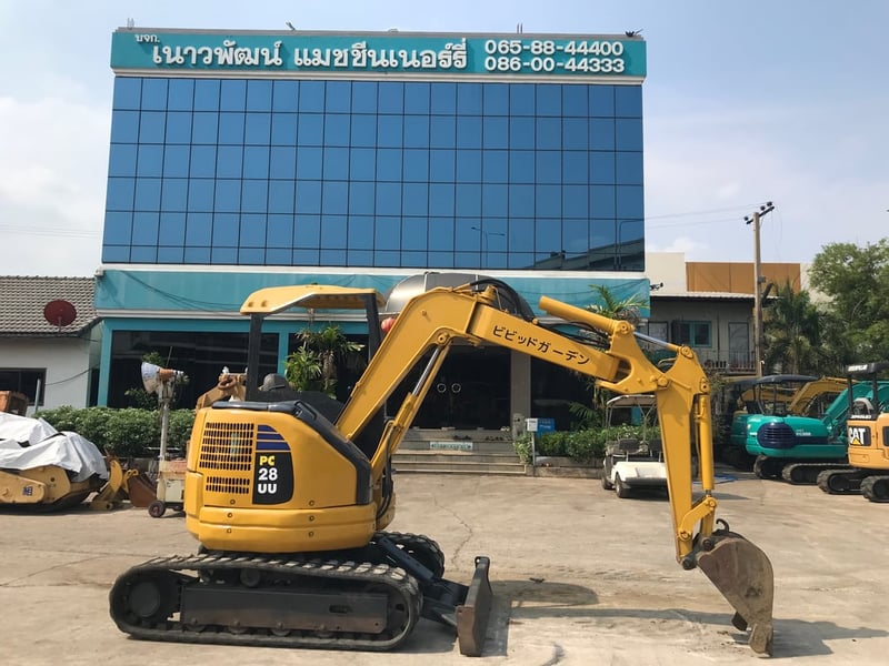 รถขุด KOMATSU PC28UU-2 ใช้งานมาน้อย สอบถามที่คุณครีม 0658844400