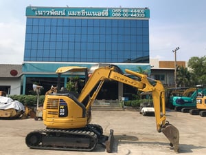 รถขุด KOMATSU PC28UU-2 ใช้งานมาน้่อย สอบถามที่คุณครีม 0658844400