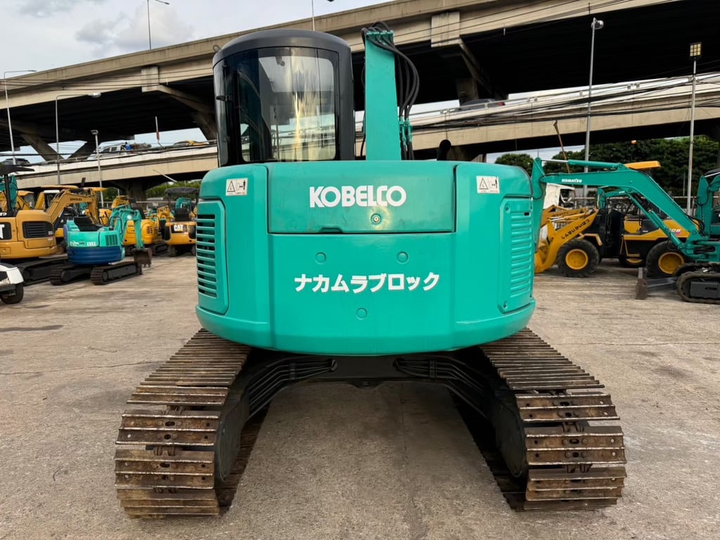 รถขุด KOBELCO SK75SR ใช้งานมาน้อย สอบถามที่คุณครีม 0658844400