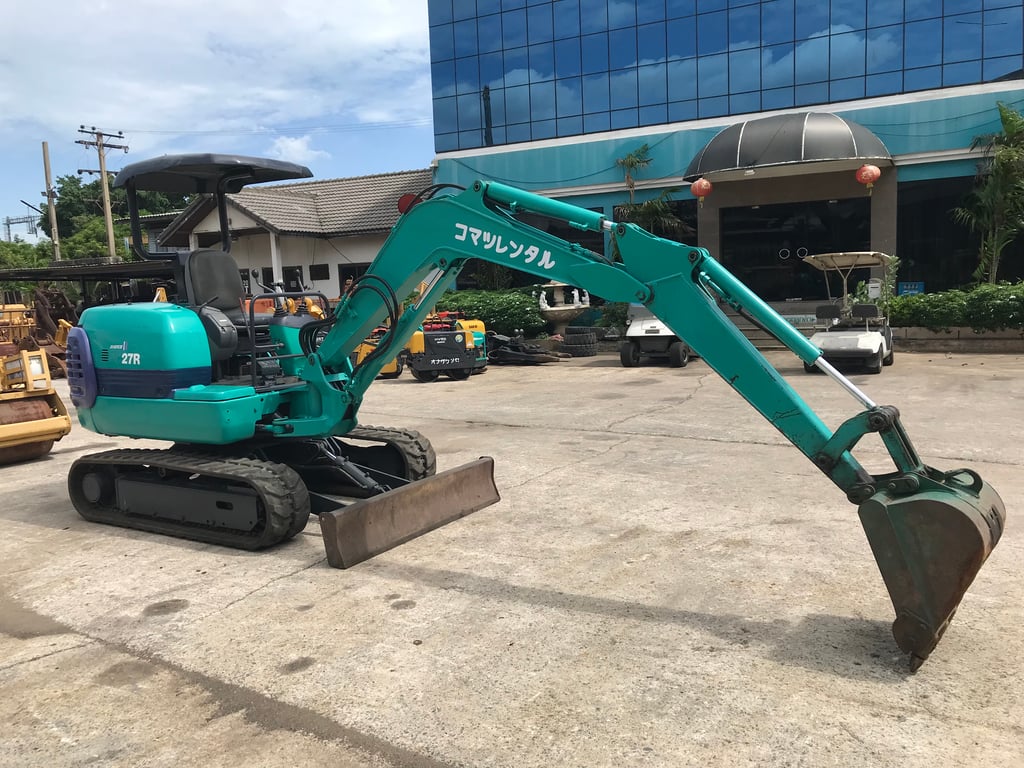 รถขุด KOMATSU PC27R-8 ใช้งานมาน้อย สอบถามที่คุณครีม 0658844400
