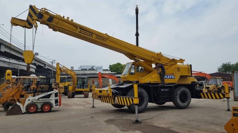 รถเครน KATO KR25H-3L ใช้งานมาน้อย สอบถามที่คุณครีม 0658844400