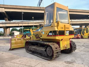รถแทรคเตอร์ CAT D5GXL ใบมีด 6 ทิศทาง สอบถามที่คุณครีม 0658844400
