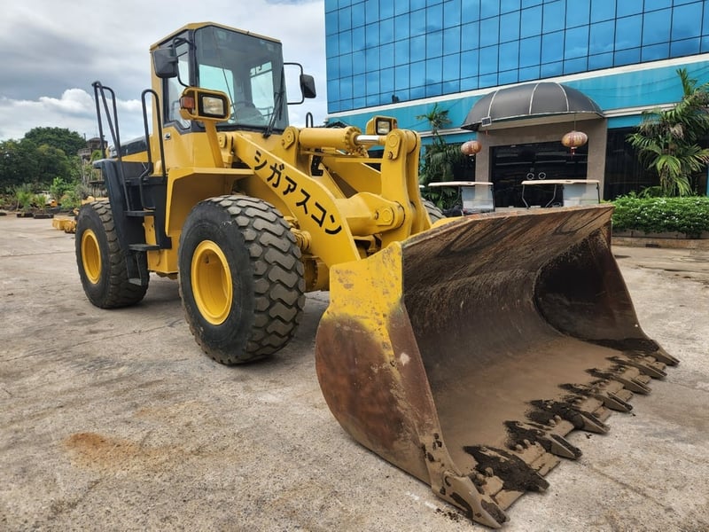 รถตัก KOMATSU WA350-3 ใช้งานมาน้อย สอบถามที่คุณครีม 0658844400