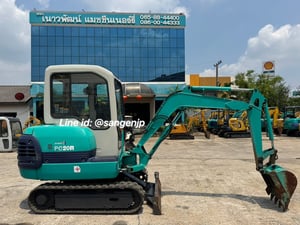รถขุด KOMATSU PC20R-8 ใช้งานมาน้ิอย สอบถามที่คุณครีม 0658844400