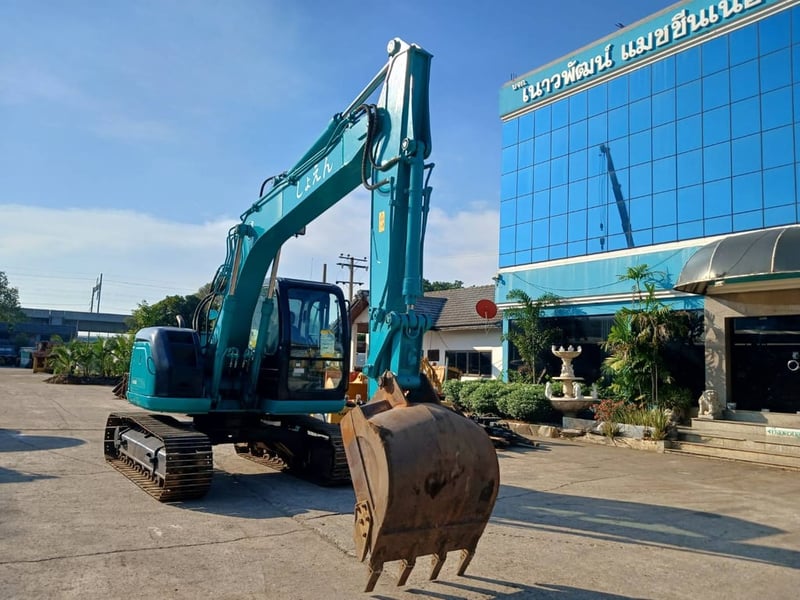 รถขุด KOBELCO SK135SR ใช้งานมาน้อย สอบถามที่คุณครีม 0658844400