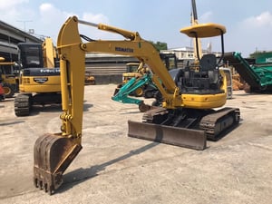 รถขุด KOMATSU PC35MR-1 ใช้งานมาน้อย สอบถามที่คุณครีม 0658844400