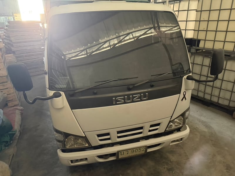 ISUZU NKR 130แรงม้า รถบรรทุก 4ล้อ กระบะคอกสูง ปี2010 เลขไมล์ 71,716 กม.
