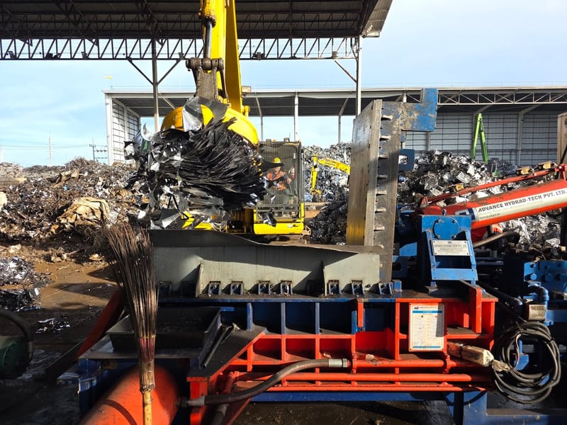 SMC แม่เหล็กไฟฟ้าติดรถแม็คโครขนาด110cmรถแม็คโครpc200, SK200 , SX1-2 , CAT 315 , SANY 215