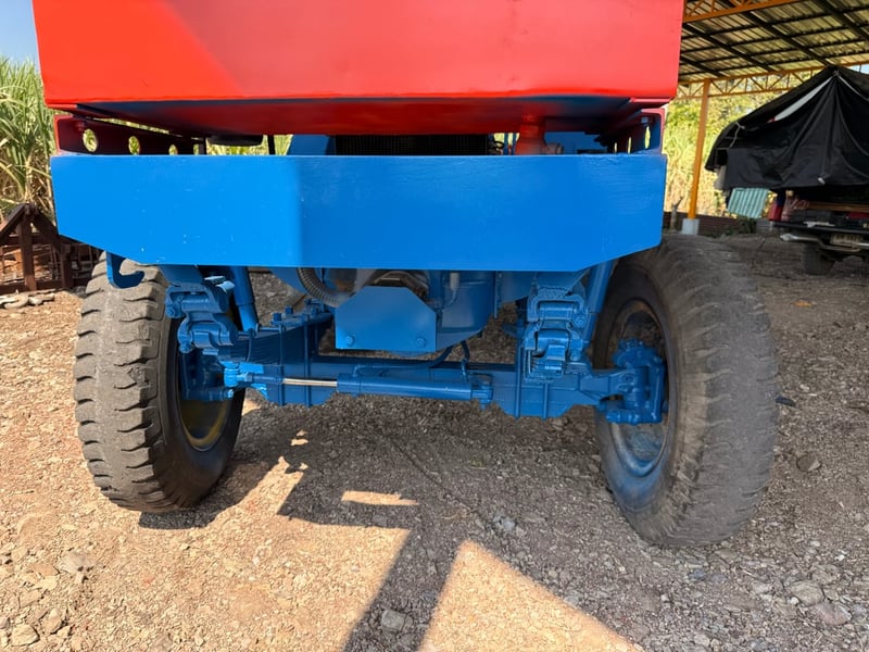 รถคีบอ้อย