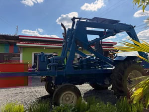 รถคีบอ้อย