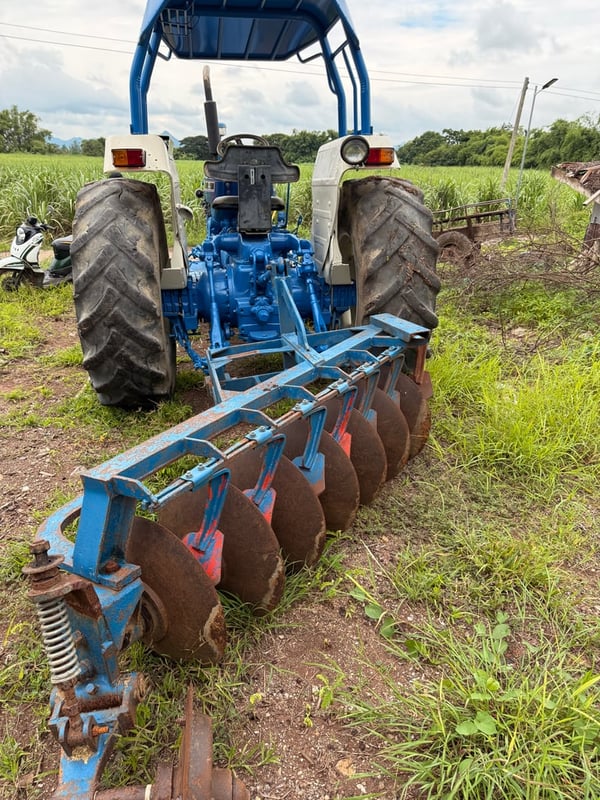 รถไถฟอร์ด