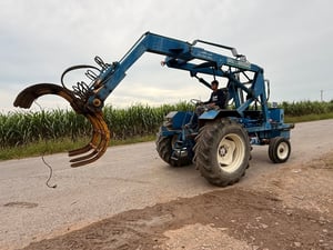 รถคีบกลกิจ