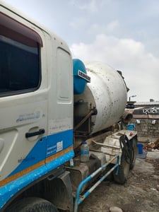 ขายรถโม่ปูน 10 ล้อ HIHO พัรอมใช้งาน