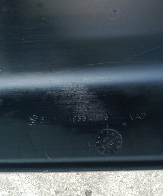 ขาย2100฿ ลิ้นใต้กันชนหน้า bmw e30 m10 มือสองของแท้ ยุโรปเก่า ของแท้ฝรั่งนะคะ สภาพดียางไม่มีรอยฉีกขาดไม่มีรอยแตก ยางไม่แข็งยังเด้งดีอยู่ค่ะ หูไม่ขาด ไม่ฉีกยังอยู่ครบทุกรู มีร่องรอยจากการใช้งานมานิดหน่อย ไม่มีรอยชนใหญ่ ผ่านการใช้งานมาน้อยถอดเก็บไว้นานแล้ว สภาพดีค่อนข้างสมบูรณ ขาย2100฿ ราคานี้ไ ขาย2100฿ ลิ้นใต้กันชนหน้า bmw e30 m10 มือสองของแท้ ยุโรปเก่า ของแท้ฝรั่งนะคะ สภาพดียางไม่มีรอยฉีกขาดไม่มีรอยแตก ยางไม่แข็งยังเด้งดีอยู่ค่ะ หูไม่ขาด ไม่ฉีกยังอยู่ครบทุกรู มีร่องรอยจากการใช้งานมานิดหน่อย ไม่มีรอยชนใหญ่ ผ่านการใช้งานมาน้อยถอดเก็บไว้นานแล้ว สภาพดีค่อนข้างสมบูรณ ขาย2100฿ ราคานี้ไ