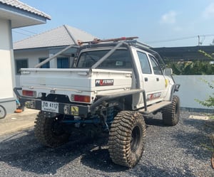 4x4 ปิคอัพ 4x4 ปิคอัพ