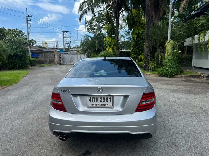 BENZ C200 CGI BE 2013