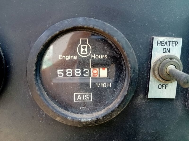 เครื่องปั่นไฟมือสอง (คัมมิ่นส์)