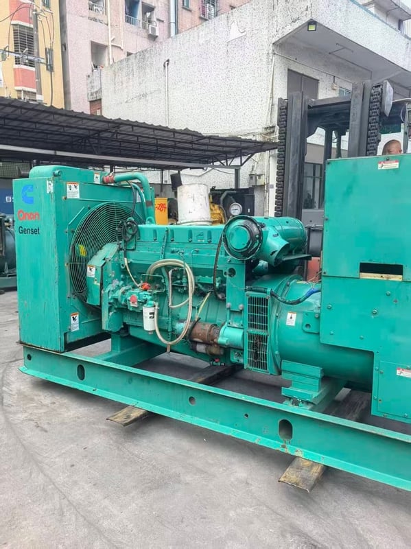 เครื่องปั่นไฟคัมมิ่นส์มือสอง