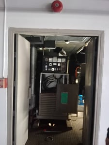 เครื่องปั่นไฟมือสอง (คัมมิ่นส์)