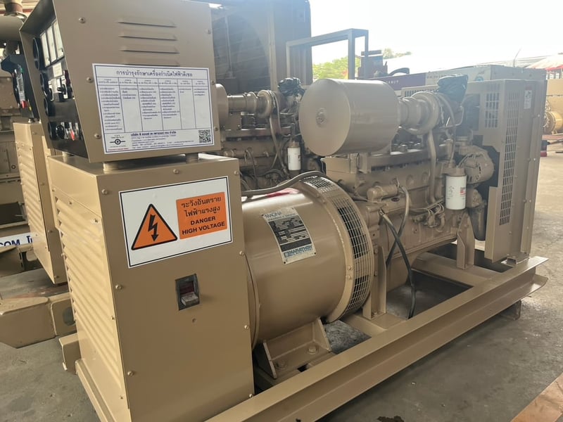 เครื่องปั่นไฟคัมมิ่นส์ มือสอง ขนาด106 Kva เครื่องปั่นไฟคัมมิ่นส์ มือสอง ขนาด106 Kva