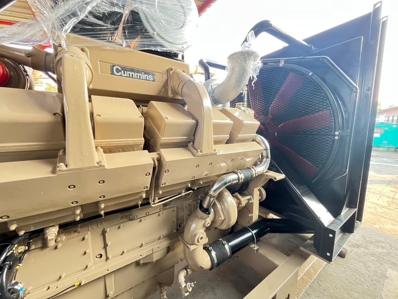 เครื่องปั่นไฟคัมมิ่นส์มือสอง