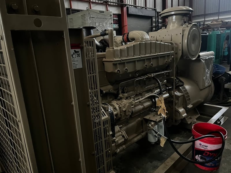 เครื่องปั่นไฟคัมมิ่นส์มือสอง