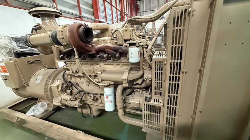 เครื่องปั่นไฟคัมมิ่นส์มือสอง