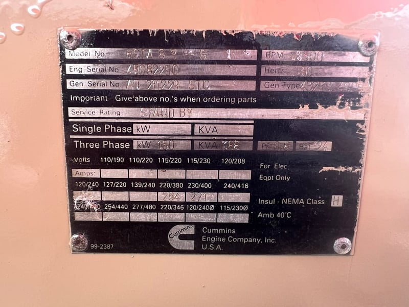 เครื่องปั่นไฟคัมมิ่นส์มือสอง 188 Kva เครื่องปั่นไฟคัมมิ่นส์มือสอง 188 Kva