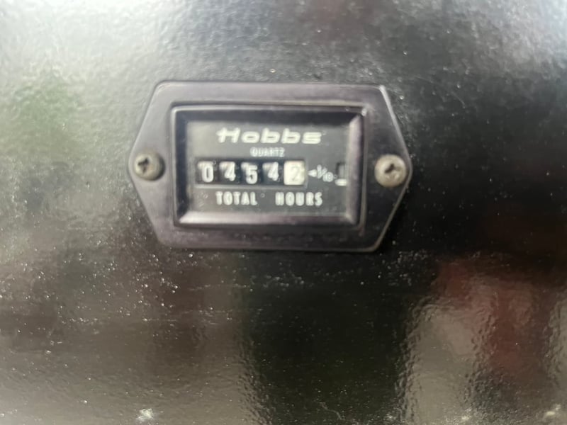 เครื่องปั่นไฟคัมมิ่นส์ มือสอง ขนาด106 Kva เครื่องปั่นไฟคัมมิ่นส์ มือสอง ขนาด106 Kva