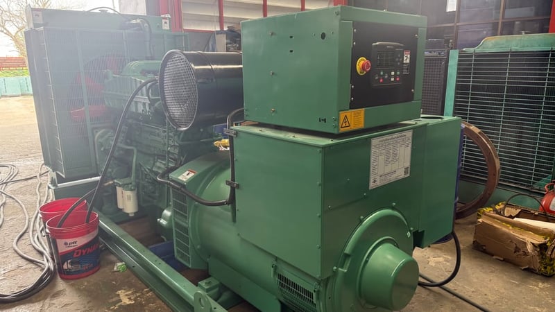 เครื่องปั่นไฟคัมมิ่นส์มือสอง ขนาด400Kva