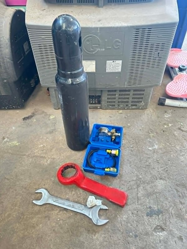 หัวกระแทก หัวเบรกเกอร์ 100-140 สลัก65มิล ยี่ห้อ อัศดา