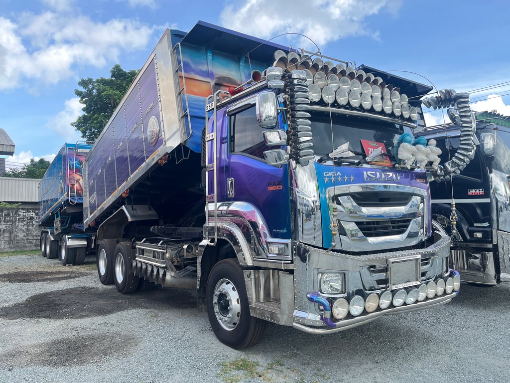 ISUZU FXZ 360แรงม้า รถบรรทุก 10ล้อ พ่วงแม่ลูก ปี2023 (5236,2075) ISUZU FXZ 360แรงม้า รถบรรทุก 10ล้อ พ่วงแม่ลูก ปี2023 (5236,2075)
